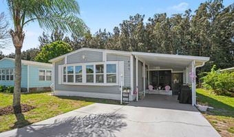 421 Papaya Cir, Barefoot Bay, FL 32976