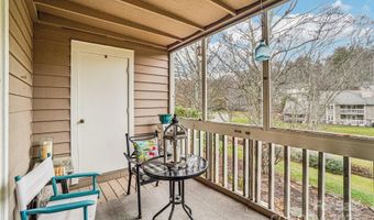 2 Creekside Ln, Asheville, NC 28803