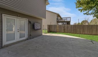 437 25th St SE, Altoona, IA 50009