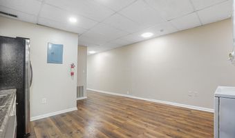 2645 N CHARLES St B, Baltimore, MD 21218