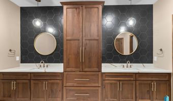 25953 481st Ave, Brandon, SD 57005