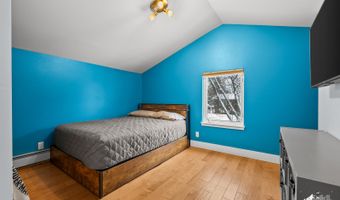 8024 Wisteria St, Anchorage, AK 99502