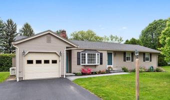 30 Marion Ave, Auburn, MA 01501