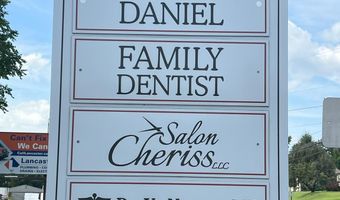 401 S 7TH St, Akron, PA 17501