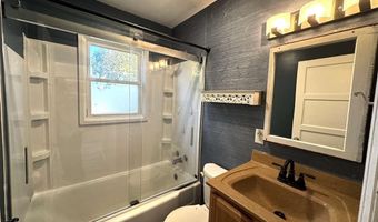 11 Cuyuna Dr, Virginia, MN 55792