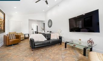 640 Elsa Dr, Santa Rosa, CA 95407