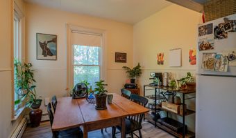 36 Larkin St, Bangor, ME 04401