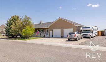 814 35th St, Cody, WY 82414