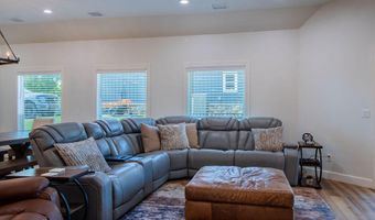 30397 S 567 Rd 89, Monkey Island, OK 74331