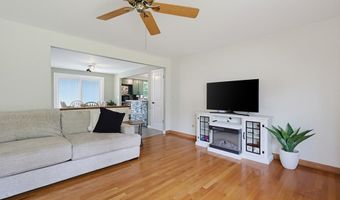 27 Bear Hill Rd, Cumberland, RI 02864