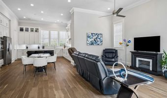14999 Oak St, Addison, TX 75001