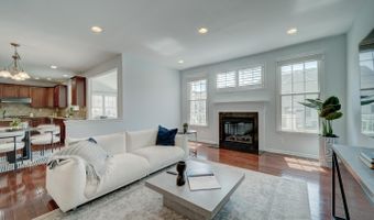 43320 BARNSTEAD Dr, Ashburn, VA 20148
