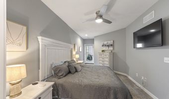 570 Linden Dr 316, Arnolds Park, IA 51331