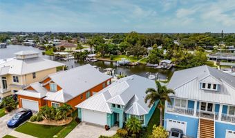 562 BIMINI BAY Blvd, Apollo Beach, FL 33572
