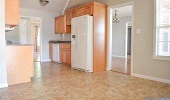 18201 Menefee Rd, Athens, AL 35613