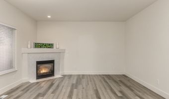 18067 SW NIKS Dr, Beaverton, OR 97003