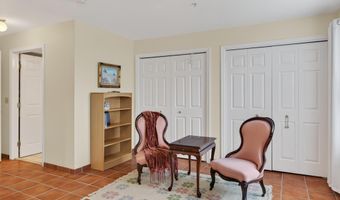 936 BAY RIDGE Ave 201, Annapolis, MD 21403