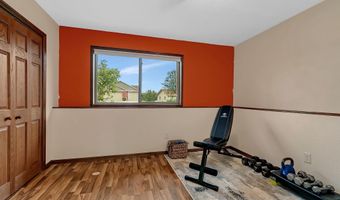 105 Estate Dr, Avon, MN 56310