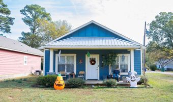 200 N Holly St, Beebe, AR 72012