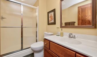 33943 Mill Creek Dr, Adel, IA 50003