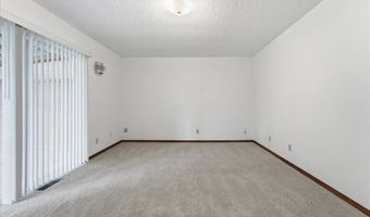 6760 SW 199TH Ct, Beaverton, OR 97078