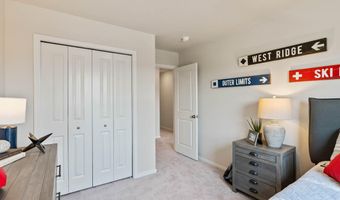 61175 Splendor Ln, Bend, OR 97702
