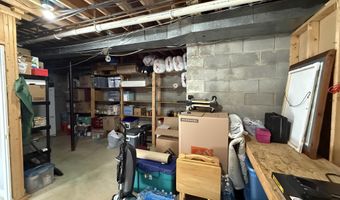 23720 Dayton, Armada, MI 48005