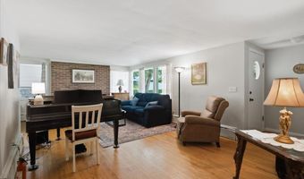 308 Crescent Blvd, Bennington, VT 05201