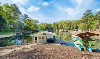 594 Hilltop Ln, Berkeley Lake, GA 30096