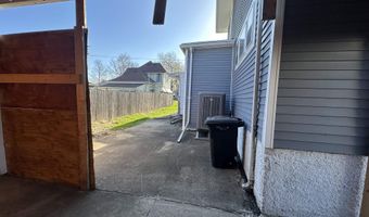 11 5th Ave W, Albia, IA 52531