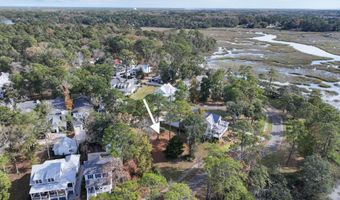 17 Old Bethel, Beaufort, SC 29906