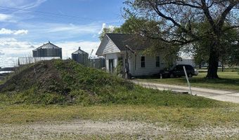 4499 N 3200 E Rd, Arrowsmith, IL 61722