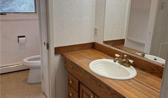208 S F St, Bridger, MT 59014