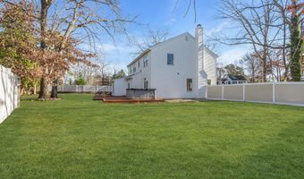 9 Glen Ct, Barnegat, NJ 08005