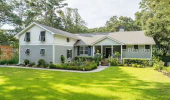 9 Bajala Dr E, Beaufort, SC 29907