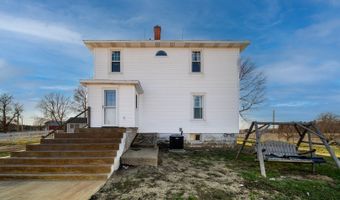 1801 Lee Center Rd, Amboy, IL 61310