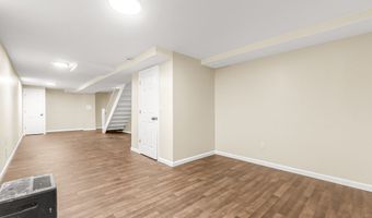 120 Priscilla St, Bridgeport, CT 06610