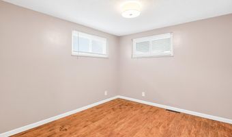 107 W Walnut St, Anna, OH 45302