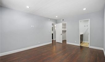 5414 Newcastle Ave 66, Encino, CA 91316