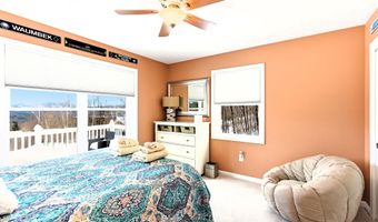 87 Glade Cir, Campton, NH 03223