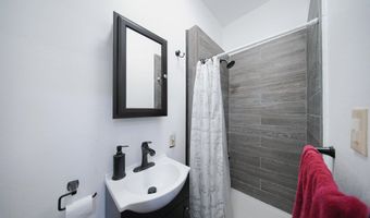 428 S C St, Arkansas City, KS 67005