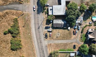 2240 FERRY St, Albany, OR 97322