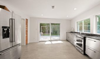 3100 N MONROE St, Arlington, VA 22207