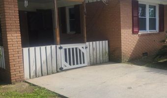 102 N Hazel Ave, Andrews, SC 29510