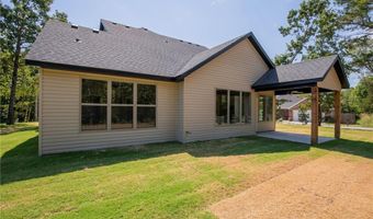 1 Nairn Ln, Bella Vista, AR 72715