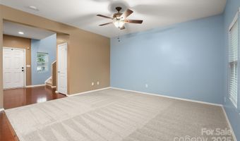 5407 Fenway Dr, Charlotte, NC 28273