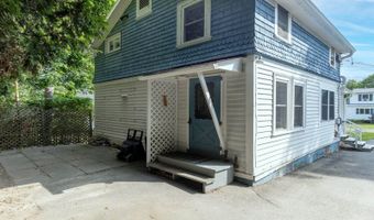 24 Warwick St, Bangor, ME 04401