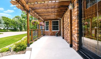 1005 W Richway Dr, Albert Lea, MN 56007