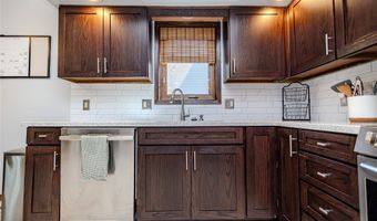 417 NW Greenwood St, Ankeny, IA 50023
