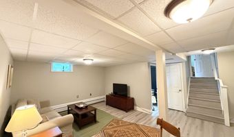 11 Hall Passway, Danbury, CT 06811